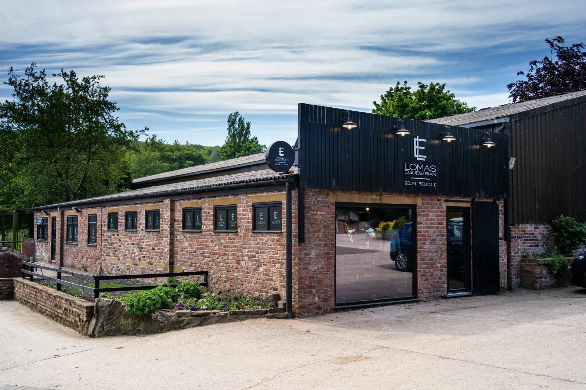 lomas equestrian storefront in glossop