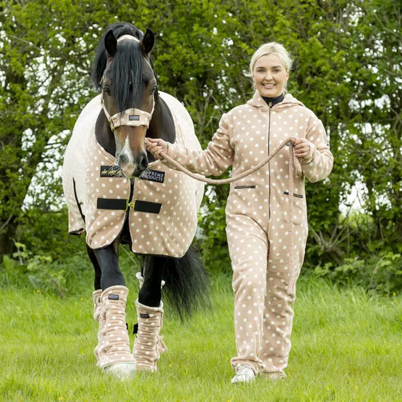 Supreme Products Dotty Fleece Rug - - Luxurious Latte-1