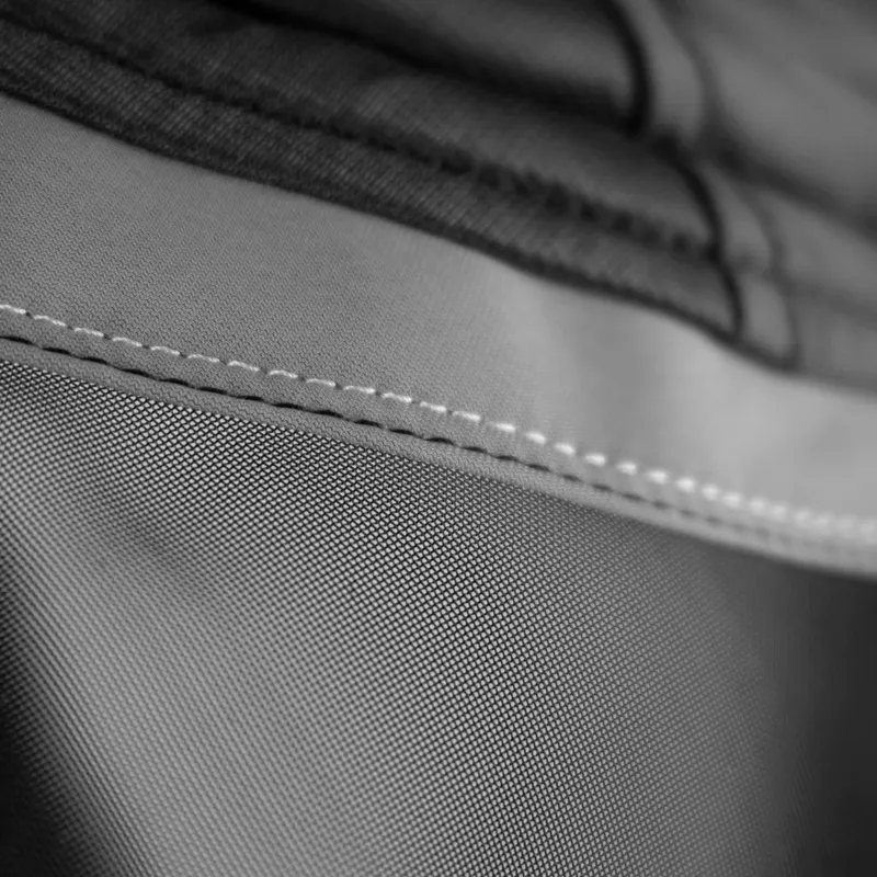 FlyGuard Pro Fine Mesh Fly Mask With Ears JET-4